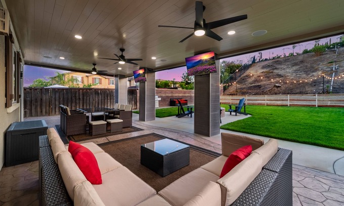 Temecula Casa | Gem of The Valley 💎 (Upscale, Comfort & Spacious)