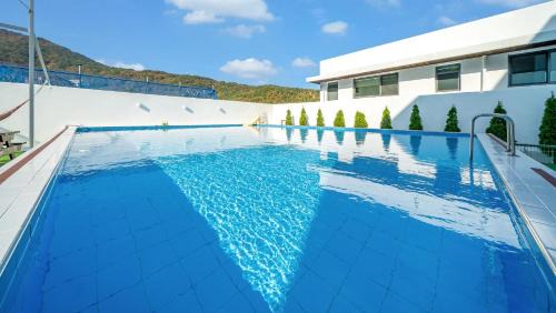 Irun-myeon Casa | Geoje Forest-Morning Spa Pension