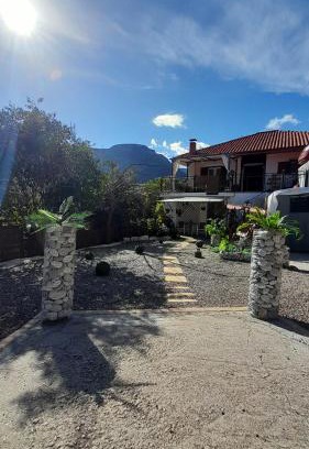 Leonidio Apartamento | George house