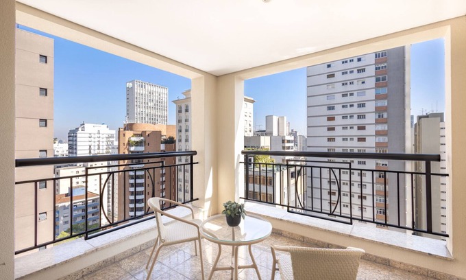 Jardins Hotel | George V Casa Branca