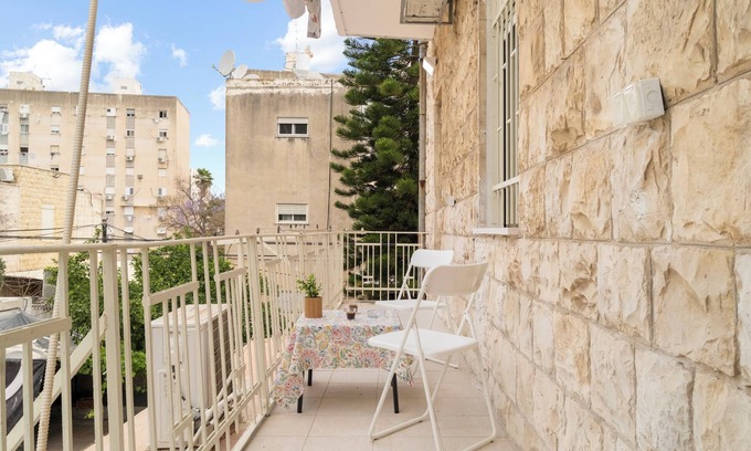 Haifa Apartamento | German Colony Bright Stay by Sea N' Rent
