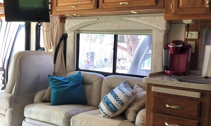Bosque Farms Casa | Getaway in the Bosque Cozy RV in Charming Bosque Farms