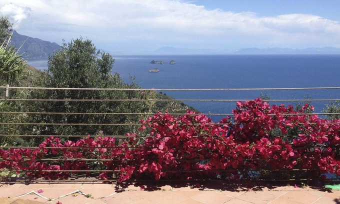 Nerano Casa | Casa de vacaciones con una vista soñada del mar en la tierra de las sirenas - Costa de Amalfi
