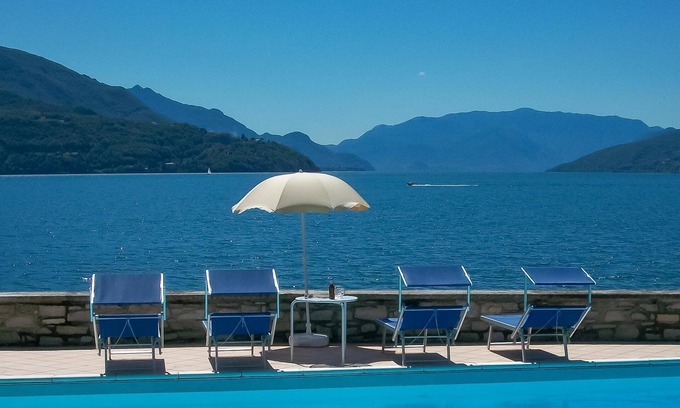 Consiglio di Rumo Apartamento | GiardinoLago Arancio Holiday flat on the lake with pool
