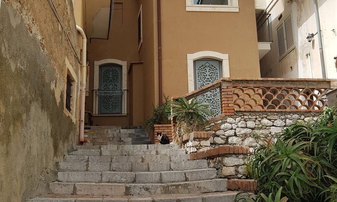Taormina City Centre Apartamento | Giasone Apart Hotel
