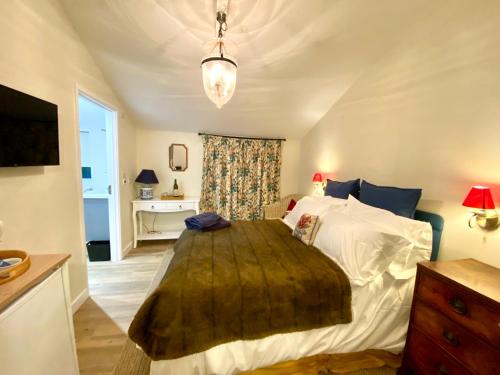 Bury St Edmunds Casa | Giffords Hall Garden Room