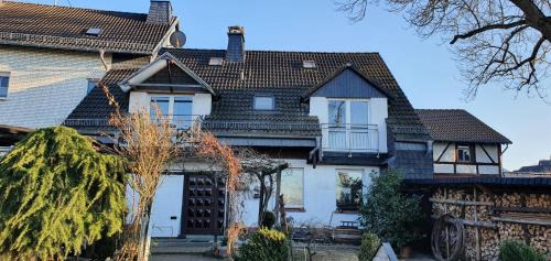 Altweidelbach Apartamento | Gina`s Ferienwohnung