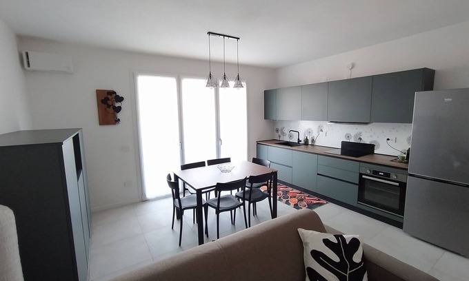 Torri di Quartesolo Apartamento | GINEPRO APARTMENT, brand new, in a quiet area, just a few minutes from Vicenza.