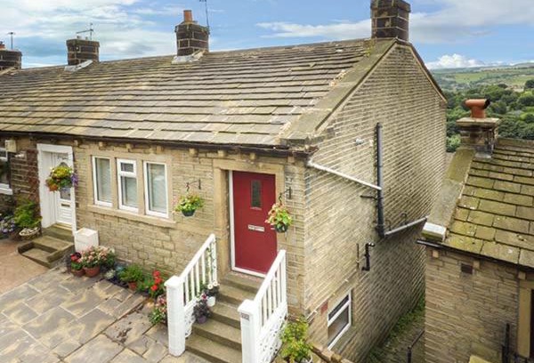 Ainley Top Casa | Ginnel Corner