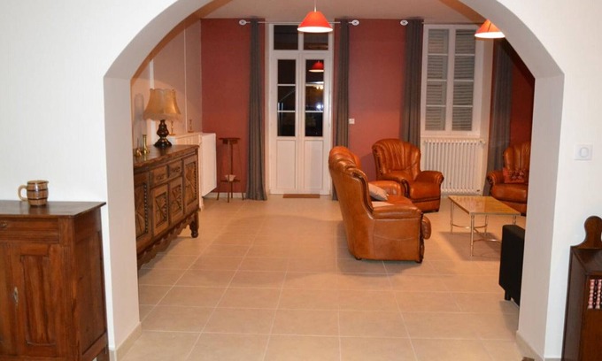 Chatel-de-Neuvre Cabaña | Casa rural Châtel-de-Neuvre, 3 dormitorios, 6 personas