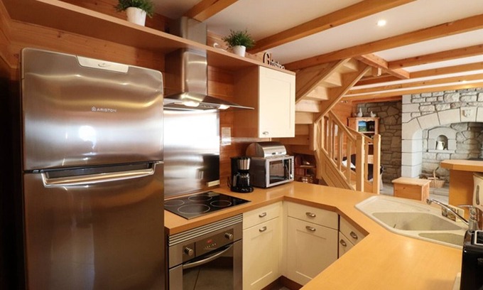 Collandres Cabaña | Gite Collandres, 2 bedrooms, 4 persons