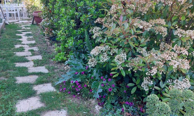 Vers-Pont-du-Gard Apartamento | Gite for 2 to 4 people, in the medieval village of VERS Pont du Gard