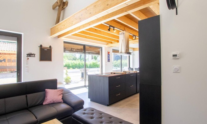Grand-Brassac Cabaña | Gite Grand-Brassac, 4 bedrooms, 10 persons