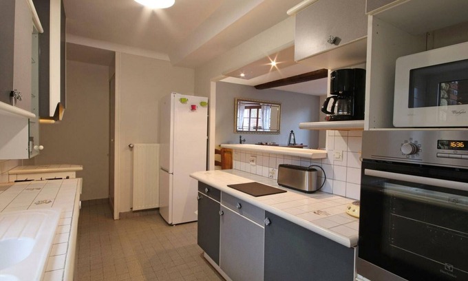 La Mesniere Cabaña | Gite La Mesnière, 4 bedrooms, 12 persons