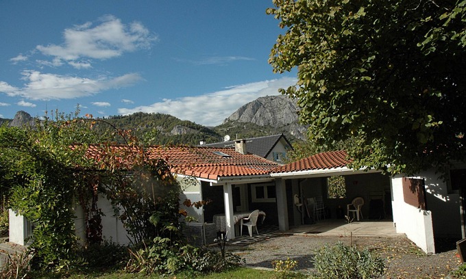 Tarascon-sur-Ariege Casa | Gîte la treille (el clos des pradals)