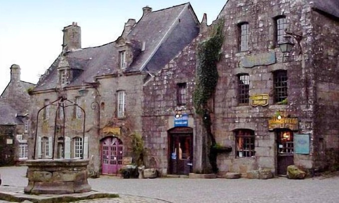 Pluguffan Casa | Casa rural en el campo de Bretaña, 2 habitaciones, capacidad para 5 personas, totalmente equipada