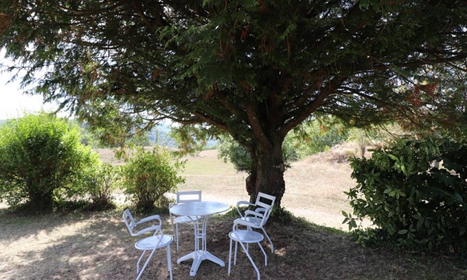 Saint-Etienne-de-Chomeil Cabaña | Gite Saint-Étienne-de-Chomeil, 2 bedrooms, 4 persons