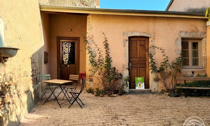 Saint-Haon-le-Chatel Cabaña | Casa rural Saint-Haon-le-Châtel, 2 dormitorios, 6 personas