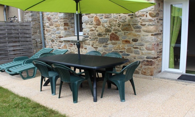 La Fresnais Cabaña | Gîte TI GWER en una antigua granja, bahía de Mont-St-Michel