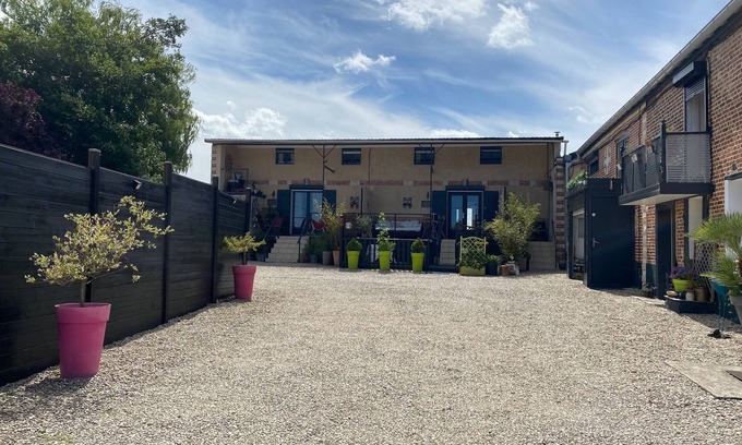 Violaines Casa | CASAS DE HUÉSPEDES hasta 16 personas 6 dormitorios 4 baños