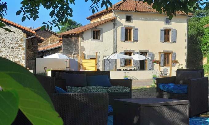 Videix Casa | Gites aux Coeurs Joyeux!