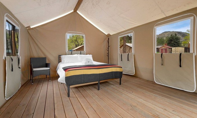 Poudre Park Casa | Glamp 3- Coyote Pack