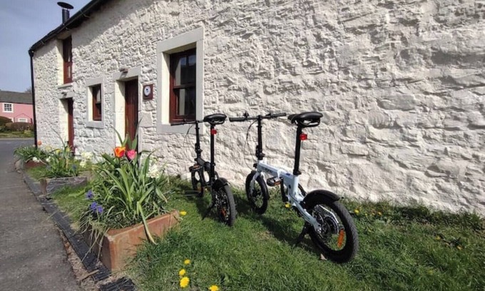 Caldbeck Casa | Glamping Barns & Bothy, in Caldbeck, Lake District