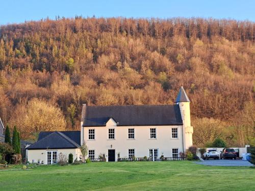 Llanllawddog Cama Y Desayuno | Glangwili Mansion - Luxury 5 star Bed & Breakfast