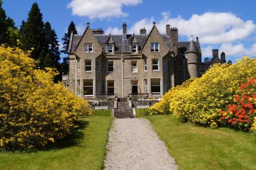 Invergarry Casa | Glengarry Castle Hotel