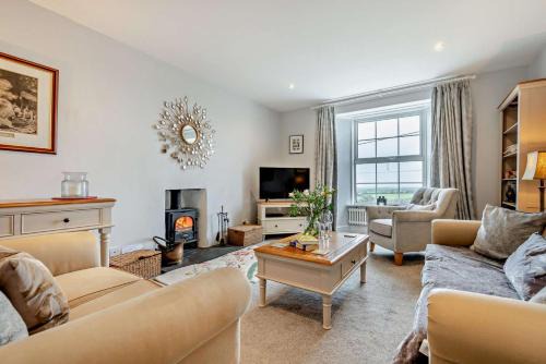 Saint Breward Casa | Glenview - St. Breward