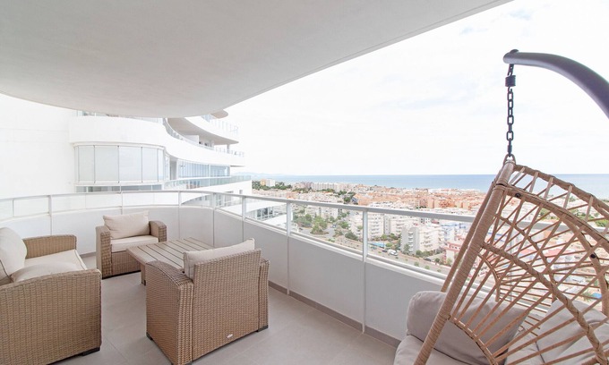 Canet de Berenguer Apartamento | Global Properties: Apartamento con vistas al mar, 2 terrazas y piscina en Canet d'en Berenguer