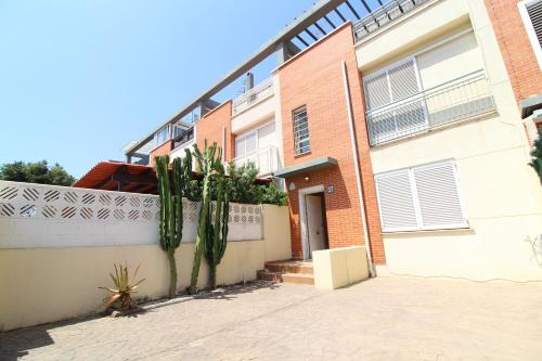 Sagunto Casa | Global Properties, Moderno y practico adosado en Puerto de Sagunto