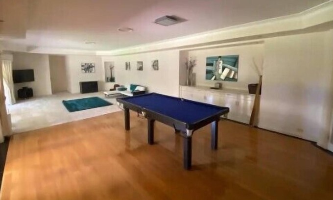 Helensvale Apartamento | Glorious Family Hideaway with Palatial 6BR 4B