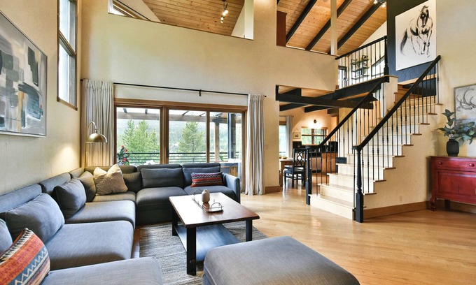 Weisshorn Casa | Gold Flake Terrace Home: Mountain Views, Downtown
