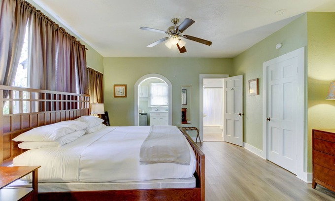 Hot Springs Hotel | Gold-Inn Hot Springs