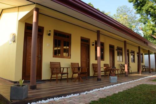 Dambulla Cama Y Desayuno | Gold inn