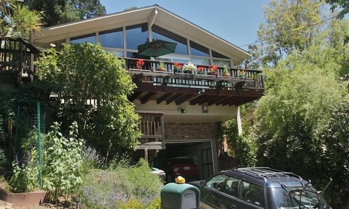 Shepherd Canyon Casa | Vista del puente Golden Gate desde Light, Bright Oakland Hills