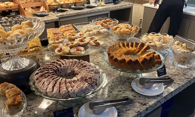 West Sector Hotel | Golden Tulip Goiania Address