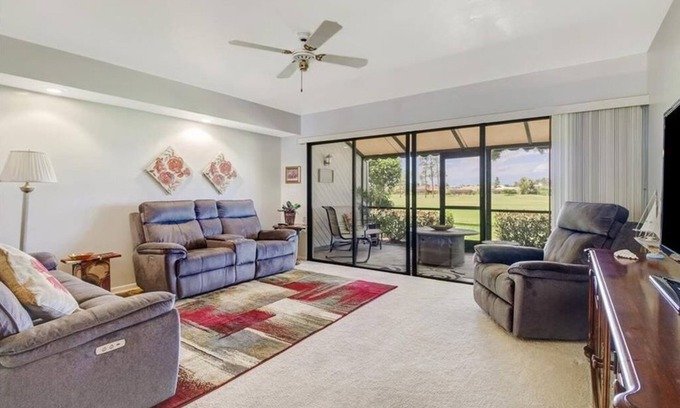 Bonita Springs Condominio | Golf Condo 3 miles from beach