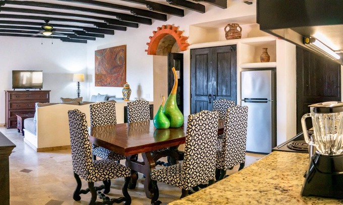 Los Cabos Villa | Golfers Paradise Spacious 1BD King Suite in Villa