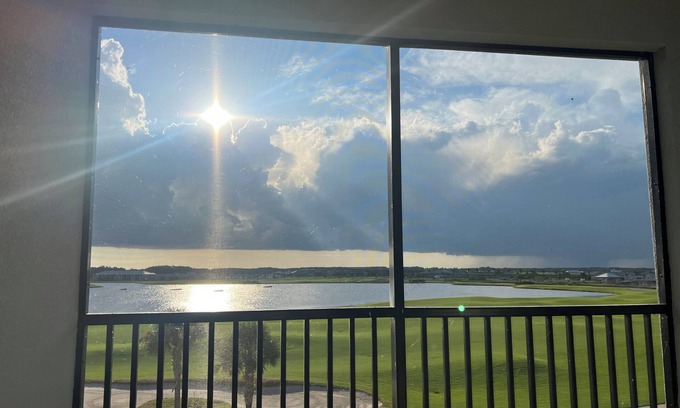 Immokalee Condominio | Golfing Paradise - Coveted 3/2 Corner Unit!