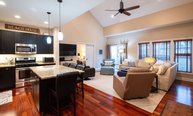 Spring Lake Condominio | Gorgeous 3 bedroom, 3 bath Spring Lake Condo