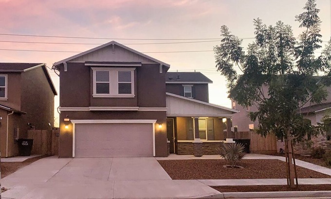 Visalia Casa | Gorgeous Family Home near Sequoia National Park