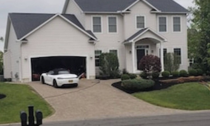 Bayberry Casa | Gorgeous newer 2 story house in friendly neighborhood w salt water hot tub
