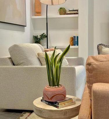 Queen's Park Apartamento | Gorgeous newly refurbished 2 bedroom apartment in London