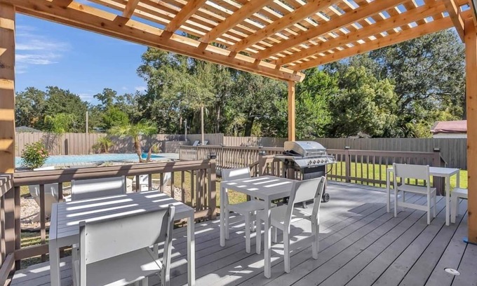 St. Nicholas Casa | Gorgeous Pool Home - 5 Min from San Marco