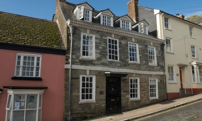 Modbury Casa | Chain House: casa de pueblo histórica en el corazón de South Hams