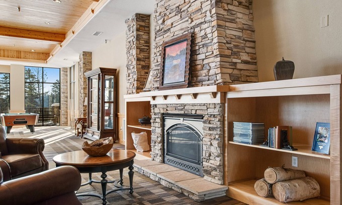 Three Lakes Cabina | Gorgeous water views, deck, private boat slip, indoor pool, hot tubs, & gym