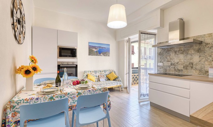 Noli Apartamento | GP - Casa Adriana - Sea And Relax, Noli, Italy