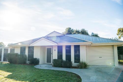 Grenfell Casa | Grafton Street Unit